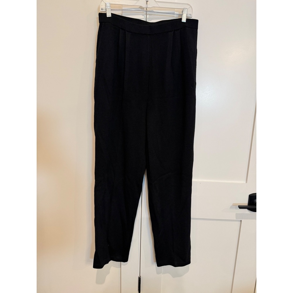 St John Basics Knit Pants Sz 12 Black EUC Pleated Santana Quiet Luxury Trousers